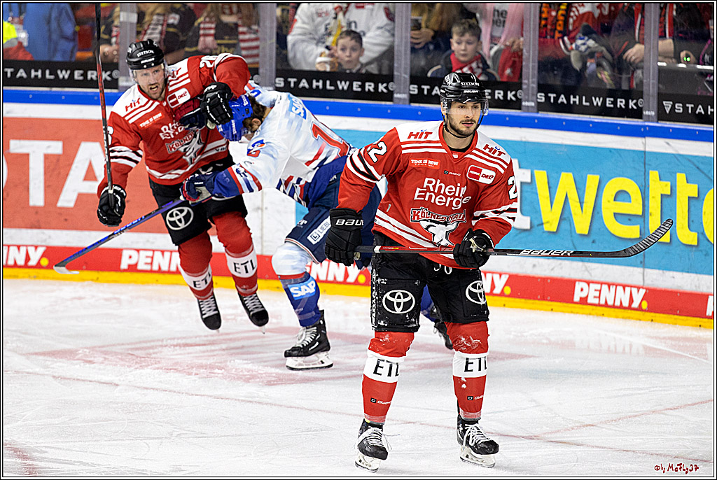 PENNY DEL - Viertelfinale;  Koelner Haie - Adler Mannheim; Koeln, 17.03.2023